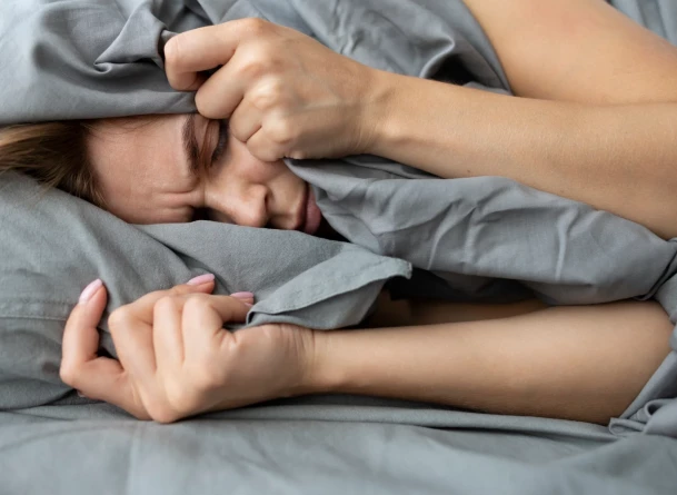 Troubles du sommeil et santé bucco-dentaire : comprendre l’impact et agir
